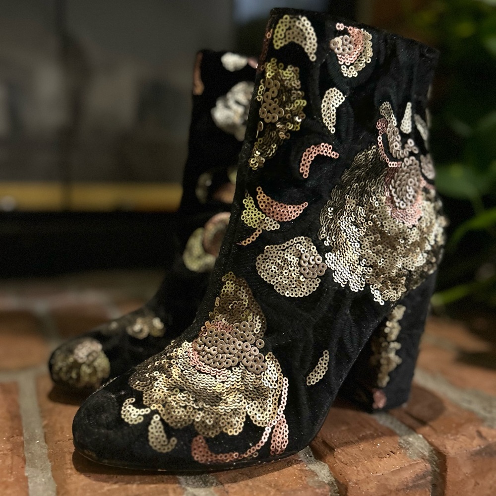 Elegant Black and Gold Sequin Ankle Boots